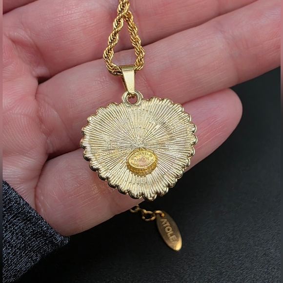Authentic CHANEL Gold and Cream Heart Pendant On Atolea Chain - Picture 3 of 4